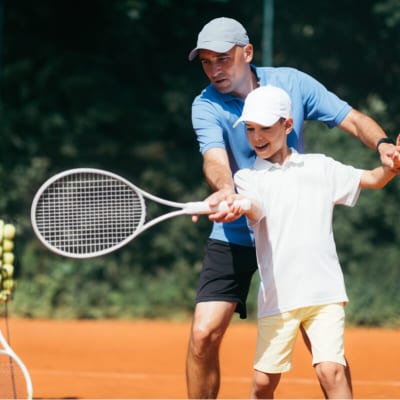 boy-on-tennis-training-2021-08-26-16-54-04-utc.jpg